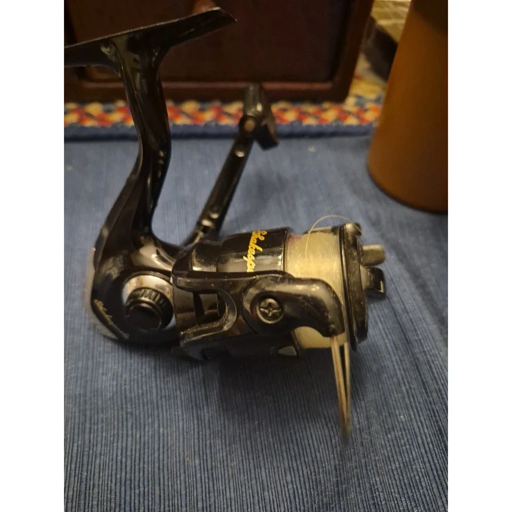 Shakespeare 35 spinning Fishing Reel Black